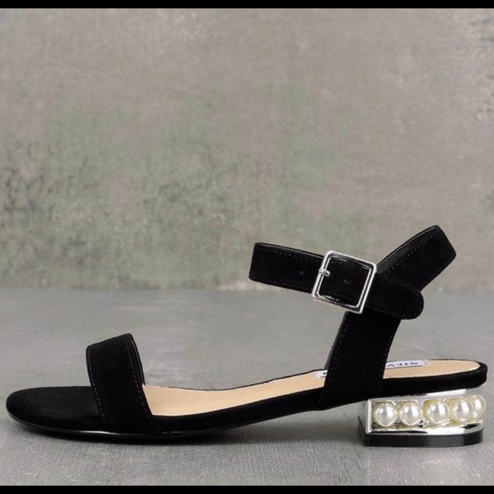 Steve Madden sandals
